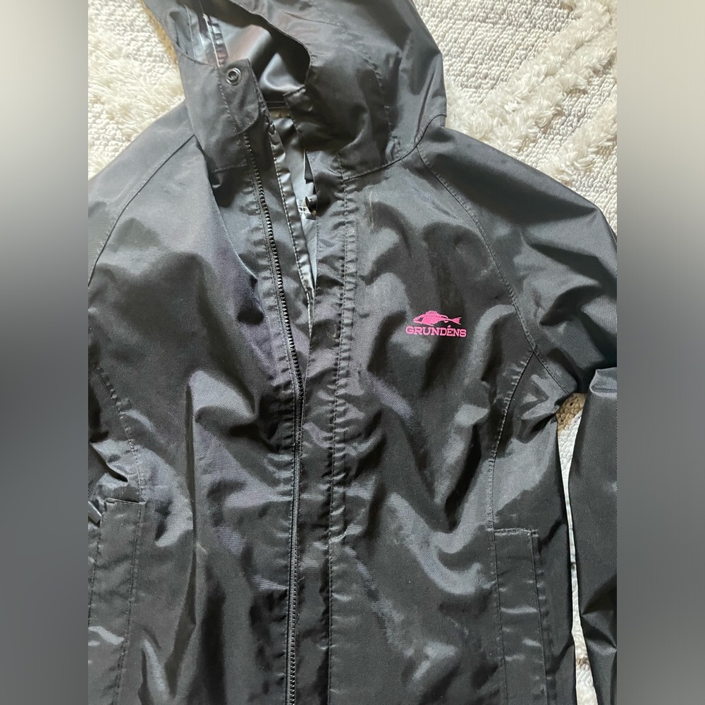 Grundens rain coat
